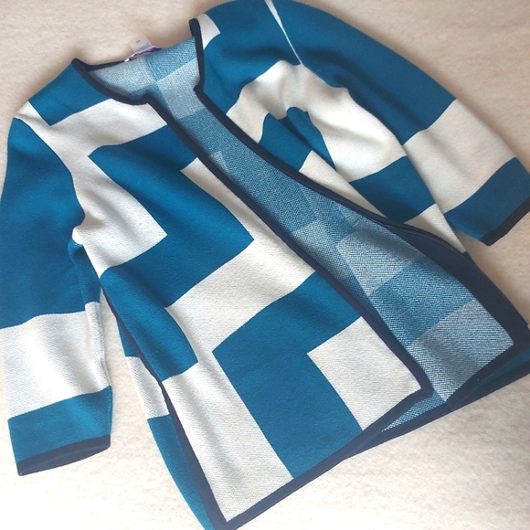 Zip -front geometric cardigan - Picture 3 of 5